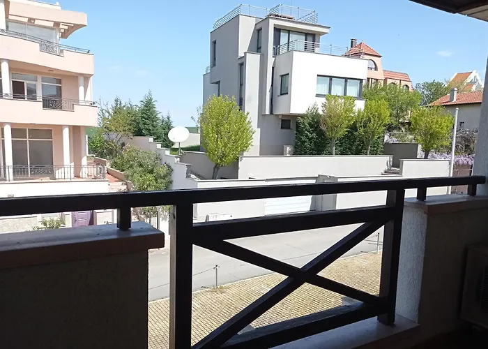 градина Chernomorets