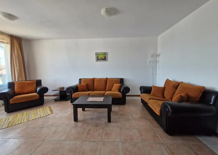 градина * Chernomorets